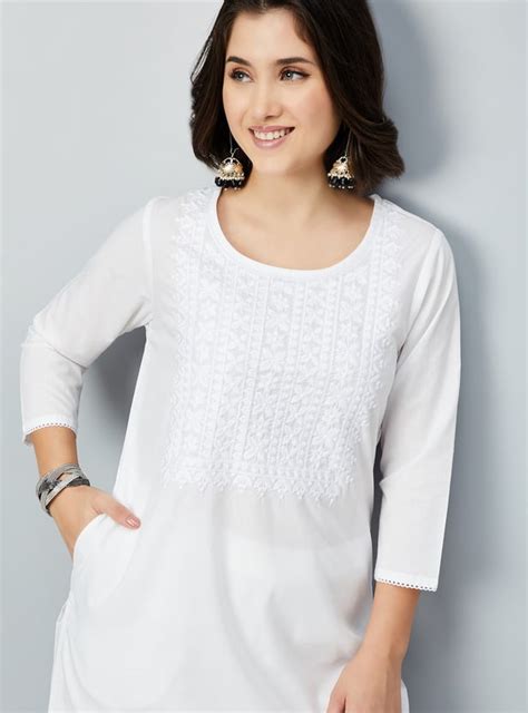 Buy Women Yoke Embroidered Straight Kurta Online at just Rs. 599.0 ...