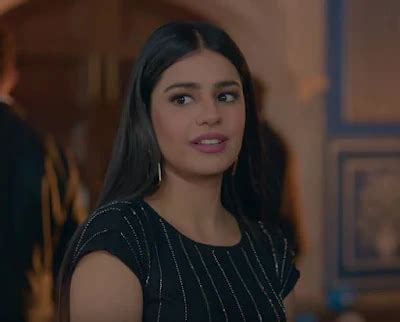 Guri - Nira Ishq Song Actress Sarah Khatri Images, Wallpapers