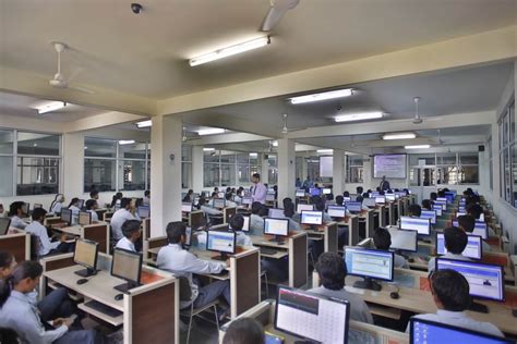 Computer Centre - Uttaranchal University