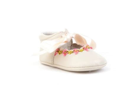 Comprar Mercedita Bautizo Bebé Beige Angelitos | Cálzalo.com