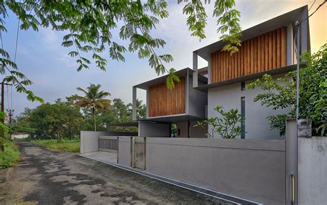 A House in Kochi by Jayadev Architects
