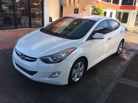 Corotos | 2013 Hyundai Elantra