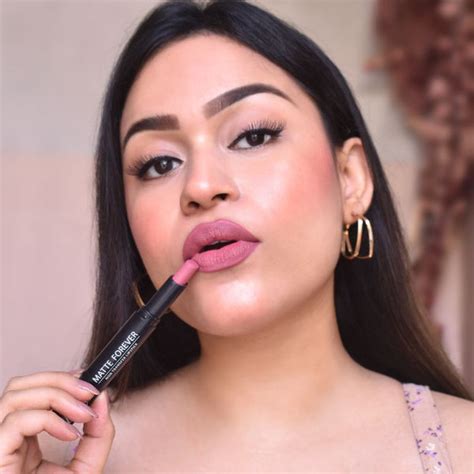 Buy Iba Forever Non Transfer Lipstick Online - Iba