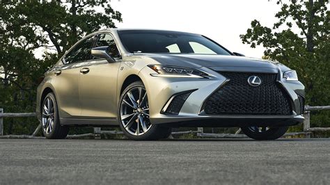 2023 Lexus ES Review: Expert Insights, Pricing, and Trims