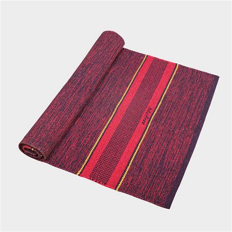 Buy Quality Yoga Props and Accessories Online - MeFree