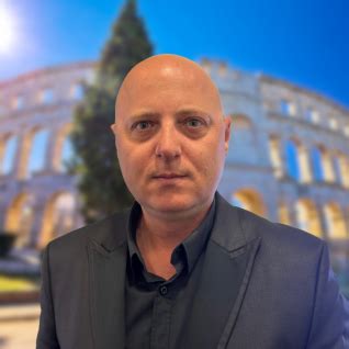 Upoznajte Dogma agente i stručnjake - Dogma nekretnine
