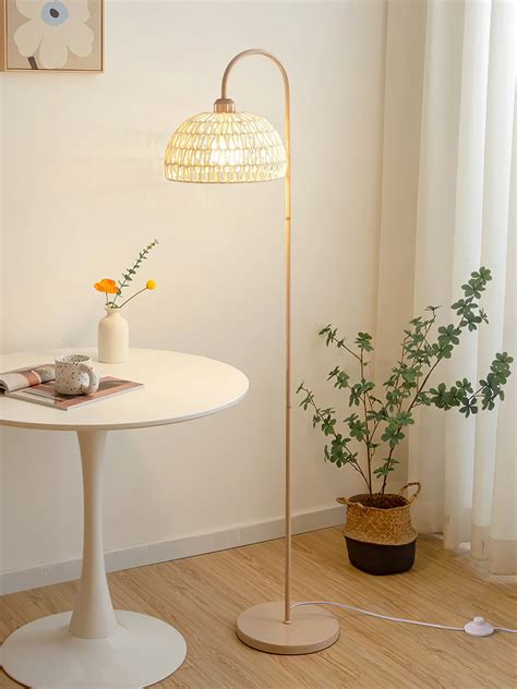 Rattan Arch Floor Lamp – Vakkerlight