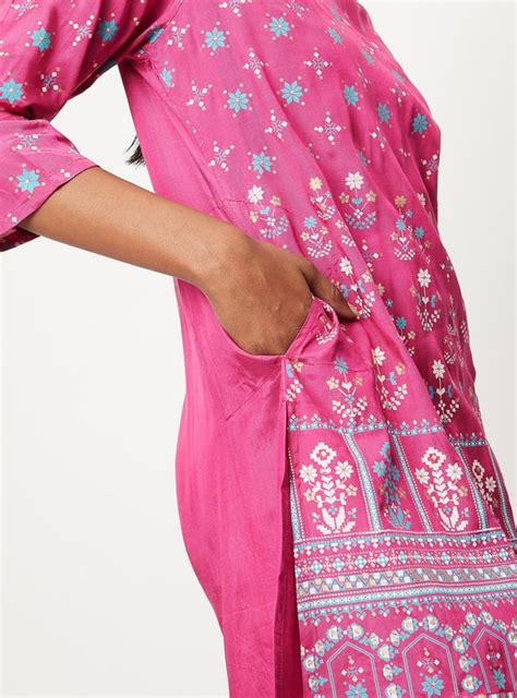 Buy Women Placement Printed Round Neck Straight Kurta Online at just Rs ...