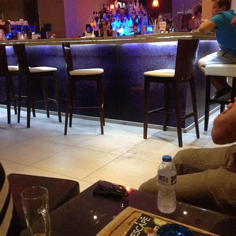 Escape Bar (Tsilivi (Planos)) - All You Need to Know BEFORE You Go