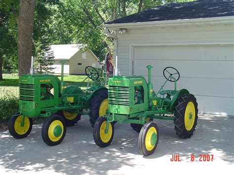 Antique JD Tractors for Sale 的图像结果