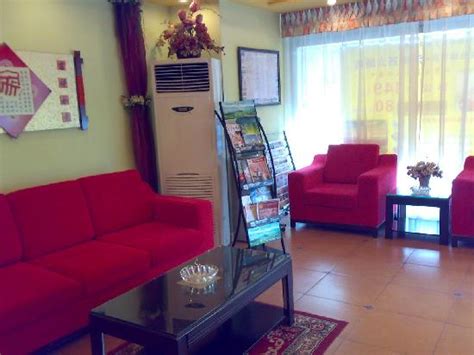 HOME INN SHANGHAI STATION NORTH SQUARE - Hotel Reviews & Photos ...
