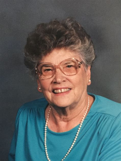 Kracl Funeral Chapels | Lucille V. Burkholder - Schuyler, David City, Leigh
