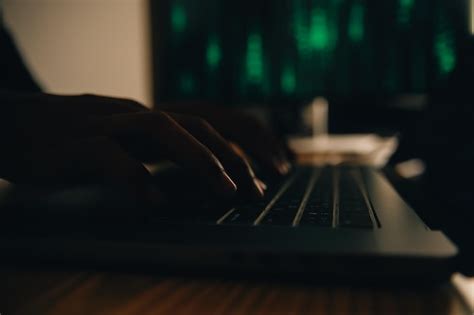 Image result for Code Ordinateur Hack