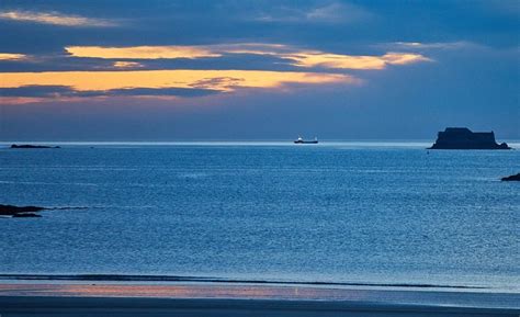 HOTEL LES CHARMETTES (Saint-Malo) - Hotel Reviews, Photos, Rate ...