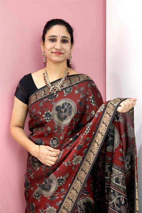 II Maheshwari Silk Saree with Narayana Pattu Border – Maroon with Blac ...