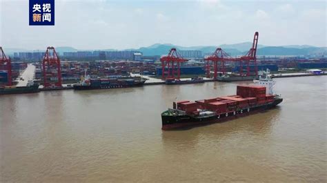 江苏口岸出入境船舶增长27.6% 外贸复苏趋势向好