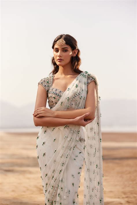 Ivory Art Deco Emerald Bootie Saree – Monisha Jaising