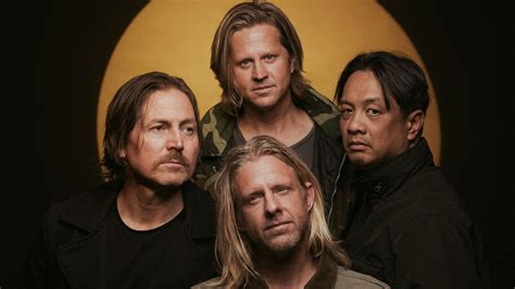 SWITCHFOOT Livestreams - VEEPS