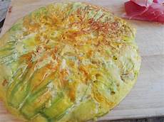 frittata con fiori di zucchina frittata zucchine e fiori di zucchina arte e fantasia a frittata con fiori di zucchina frittata zucchine e fiori di zucchina arte e fantasia a