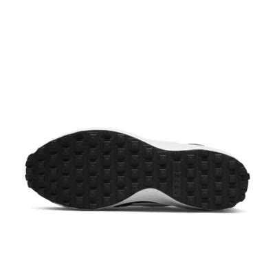 Nike Waffle Debut Women's Shoes. Nike IN