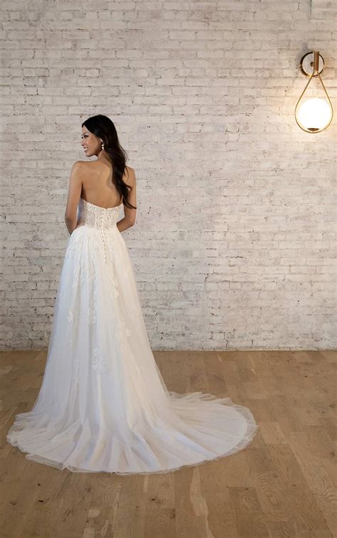 Boho Lace Off-the-Shoulder Wedding Dress | True Society Bridal