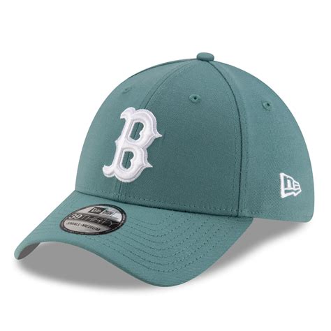 Boston Red Sox New Era 2025 City Connect 39THIRTY Flex Hat - Green