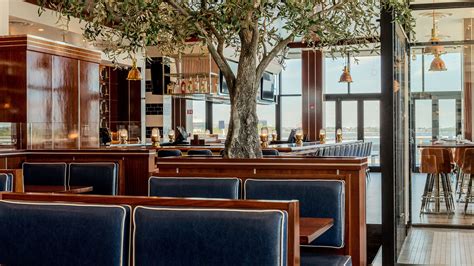 Soak in Derby Day at ReelHouse’s Annual Waterfront Derby Party: May 7