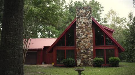 Documentary Review: Mississippi ghost hunting continues at “The House ...