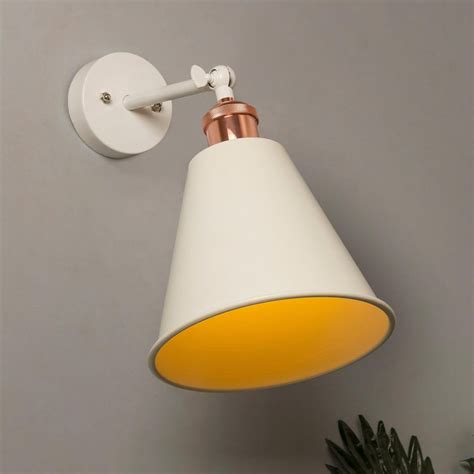 Buy HOMESAKE Metal Wall Lamp from Homesake at just INR 3450.0