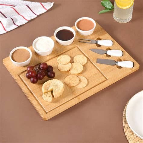Acacia Wood Cheeseboard With Set Of 3 Small Bowls 50ml Online - Premium ...