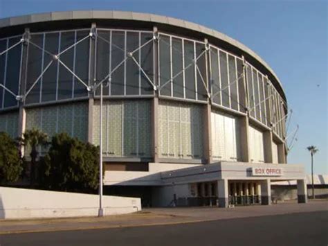 Arizona Veterans Memorial Coliseum at the Arizona State Fair | Central ...