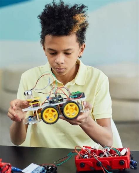 Autonomous Robots 的图像结果