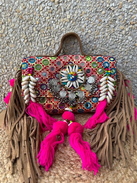Shiksha Banjara Sling Bag – Desi Morni