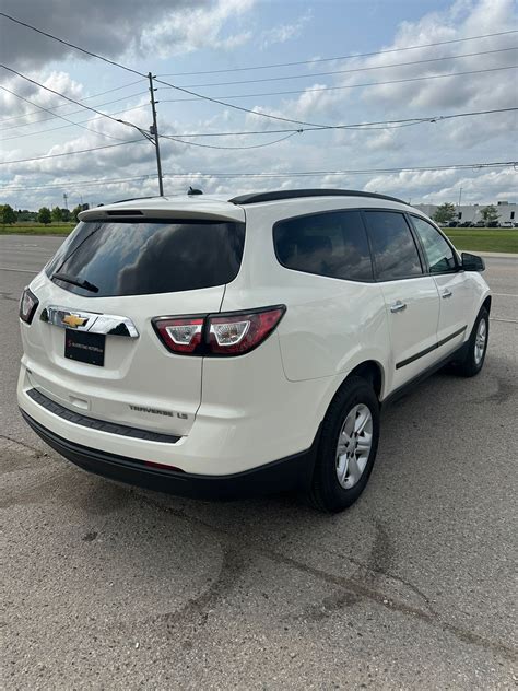2015 CHEVY TRAVERSE LS AWD - Silverstone Motors Dealership | Buy, Sell, Trade Used Cars