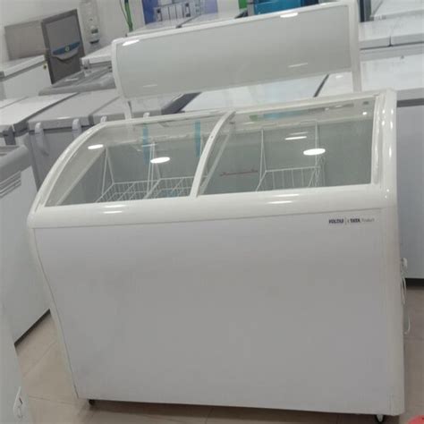 VOLTAS-CURVED GLASS TOP FREEZER-220CF CURVED GLASS TOP-RED/WHITE/LP ...