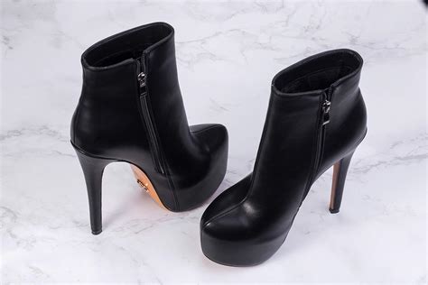 Buy Petit Cadeau Jodi - Women's Trendy & Sexy Rounded Toe ankle boots ...
