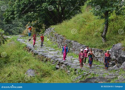 Group of Gurung Women in Traditional Clothes. Himalaya, Nepal Editorial ...