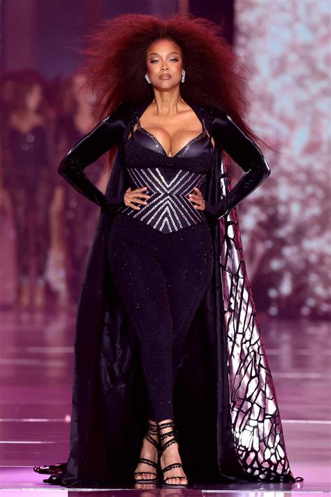 Tyra Banks Walks in 2024 Victoria's Secret Fashion Show