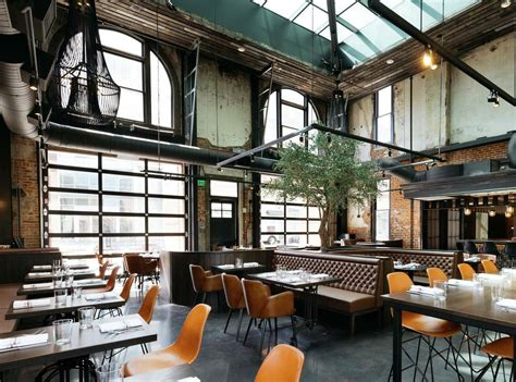 Bartender - Woodie Fisher Kitchen and Bar Job | HIlton Garden Inn ...