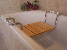 sgabelli per vasca da bagno sedile per vasca piano larice testato t 220 v sedile per sgabelli per vasca da bagno sedile per vasca piano larice testato t 220 v sedile per