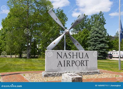 Nashua Airport Entrance, Nashua, NH, USA Editorial Image - Image of ...