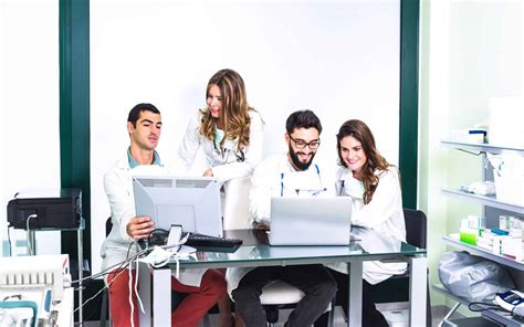 Healthcare Administration Degree vs. Business Administration Degree