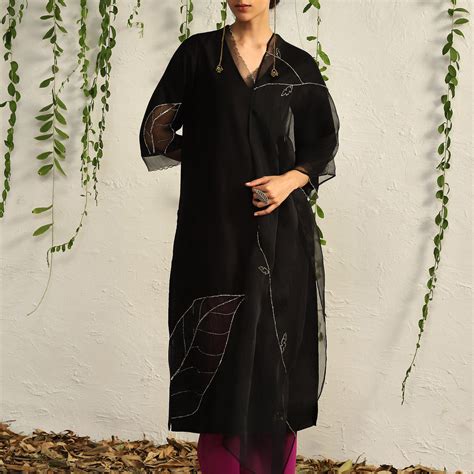 Black Chanderi Straight Kurta Set with Contrast Palazzo – charkhee