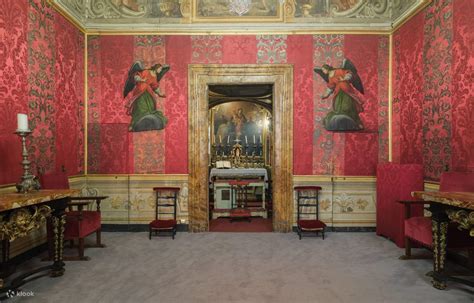 Palazzo Patrizi Montoro and Walking Tour of the Famous Squares - Klook ...