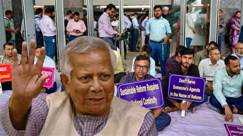 Bangladesh News - মাইনে দেওয়ার টাকা নেই-সরকারি কর্মীদের হরতাল ...