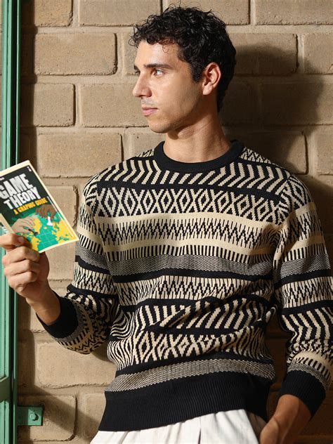 ₹1,299 | Campus Sutra Men's Saltbox Beige:Obsidian Black Scandi ...