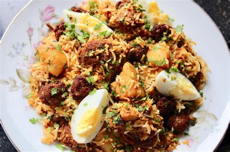 Parsi New Year: 5 Irani dishes to try at home this Nowruz ...