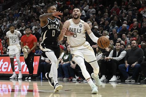 Zach LaVine injury update: January 1 at Wizards