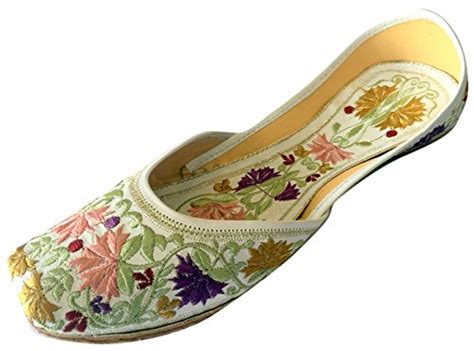 Amazon.in Bestsellers: The most popular items in Women's Ethnic Footwear