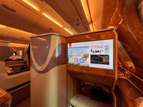 Fly Emirates Business Class 的图像结果